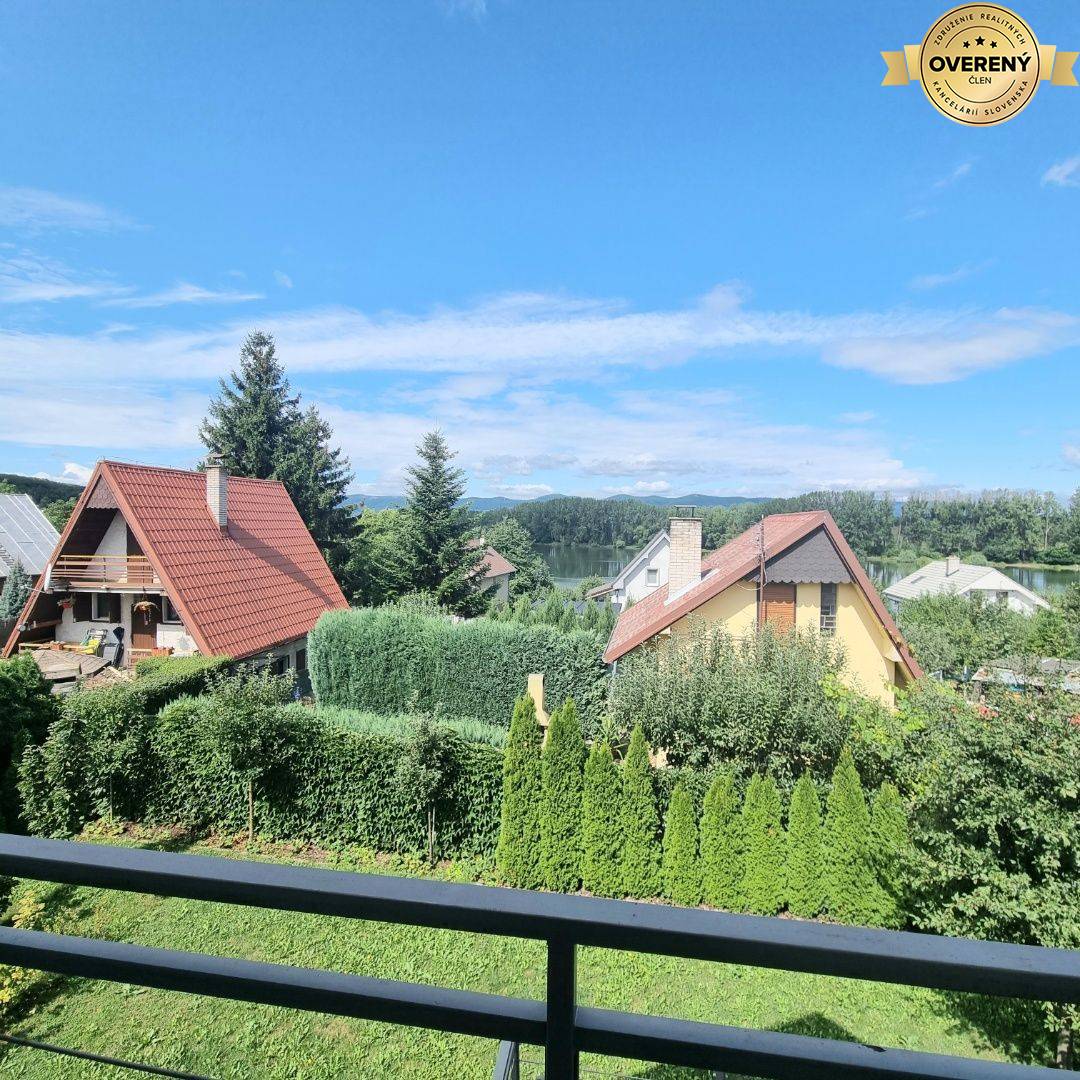 REZERVOVANĚ! EXKLUZÍVNE!! Krásna prerobená chata v Suchej s výhľadom!